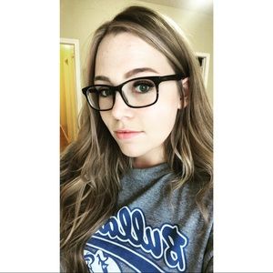 Meet your Posher, Janae